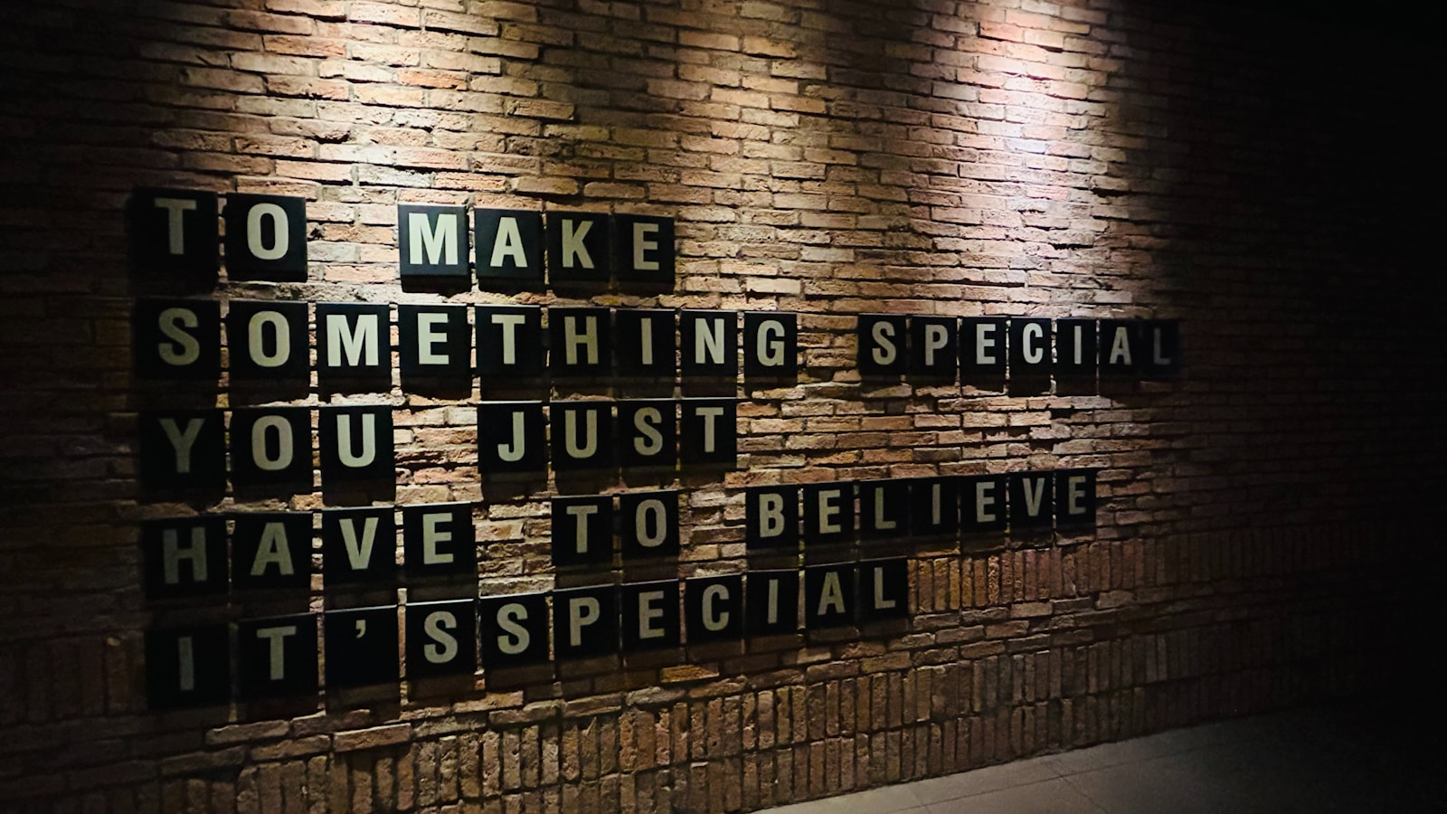 Photo by An Nguyen personal branding